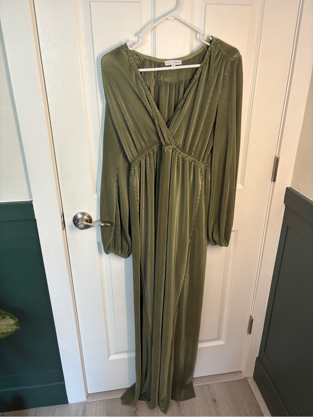 Baltic Born Olive Green Pleated Maxi Dress Size L | Shimmer Boho Dress